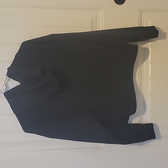 Black PUMA sweatshirt - Picture 3 of 4